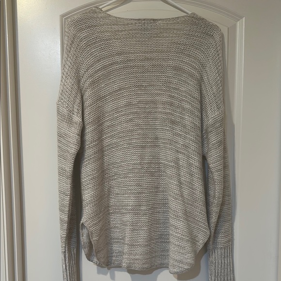 Susina Cream and Tan Crew Neck Sweater Relaxed Fit - Picture 5 of 6